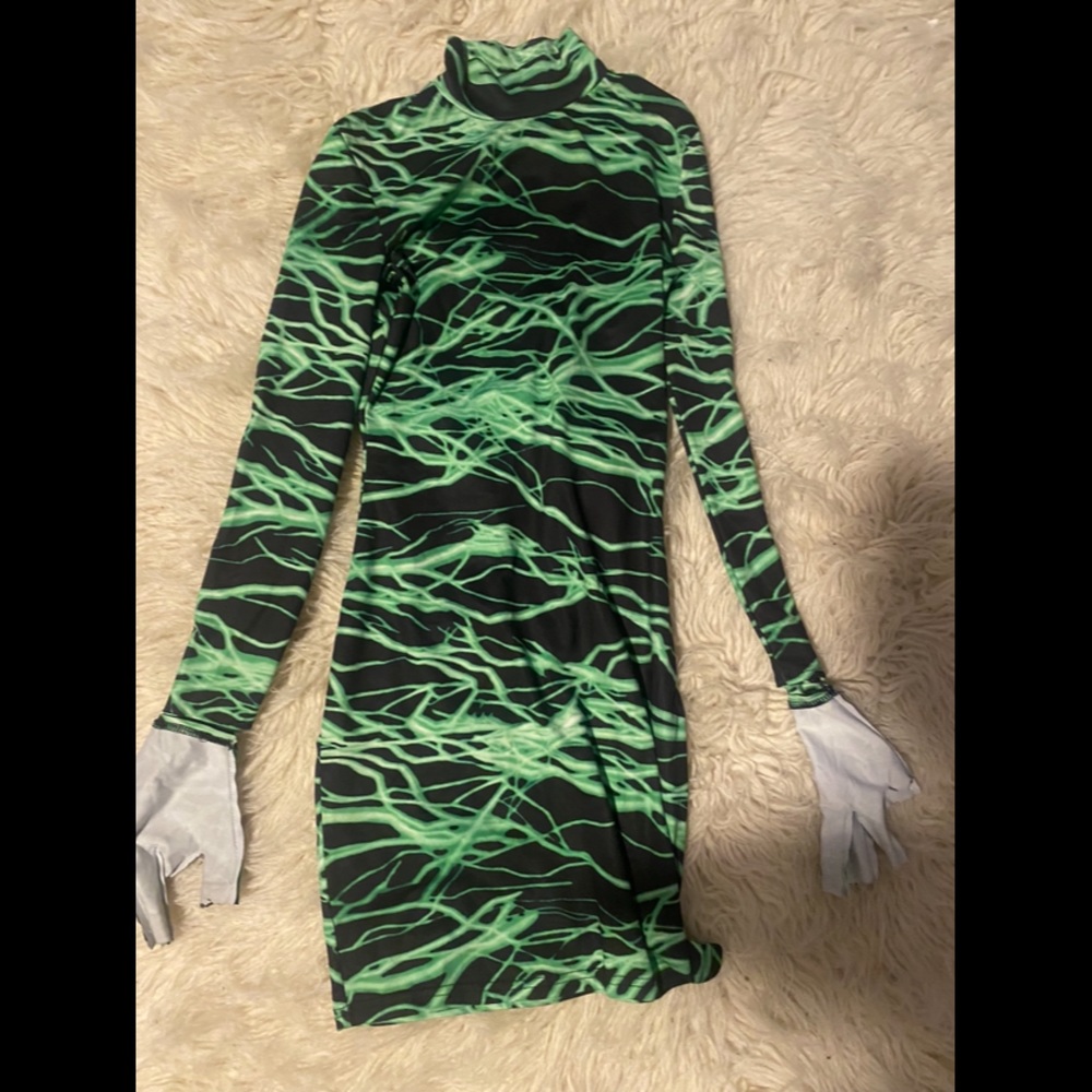 Black green lightning dress with gloves attached